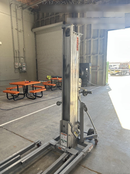 2020 GENIE SLC-24