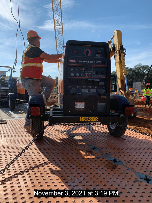 2021 Lincoln Electric Vantage 322 Vantage 322 Ready Pak 3 w/ Decals, ORANGE (includes trailer, cable rack, fender light kit) NO Telematics