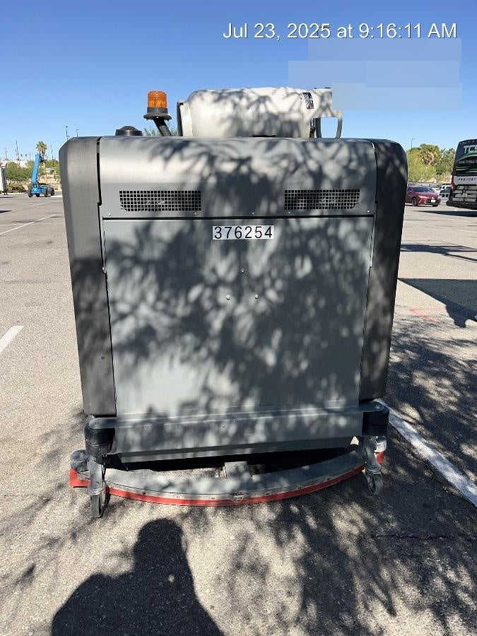 2024 KARCHER B 300 R