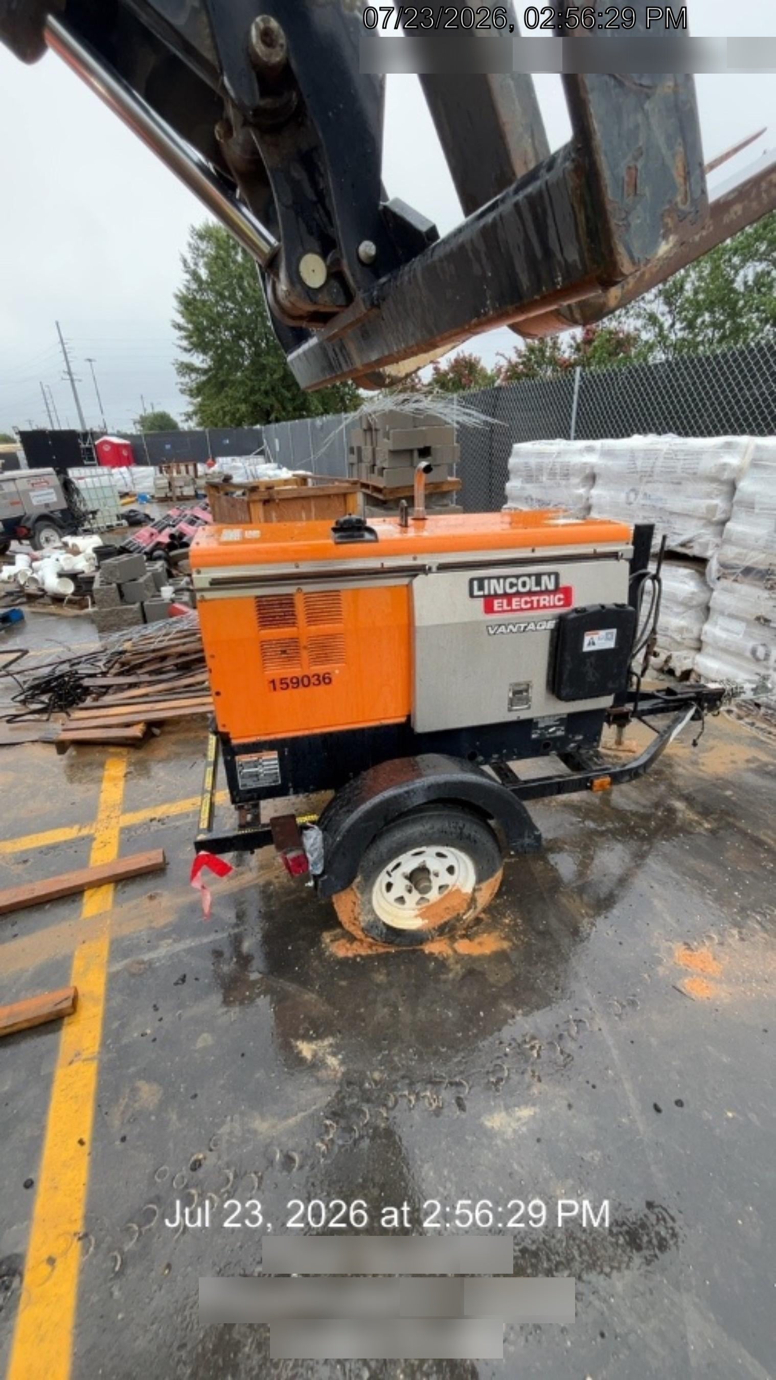 2021 Lincoln Electric Vantage 322 Vantage 322 Ready Pak 3 w/ Decals, ORANGE (includes trailer, cable rack, fender light kit) NO Telematics