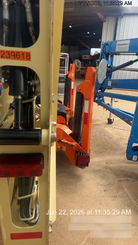 2022 JLG T350