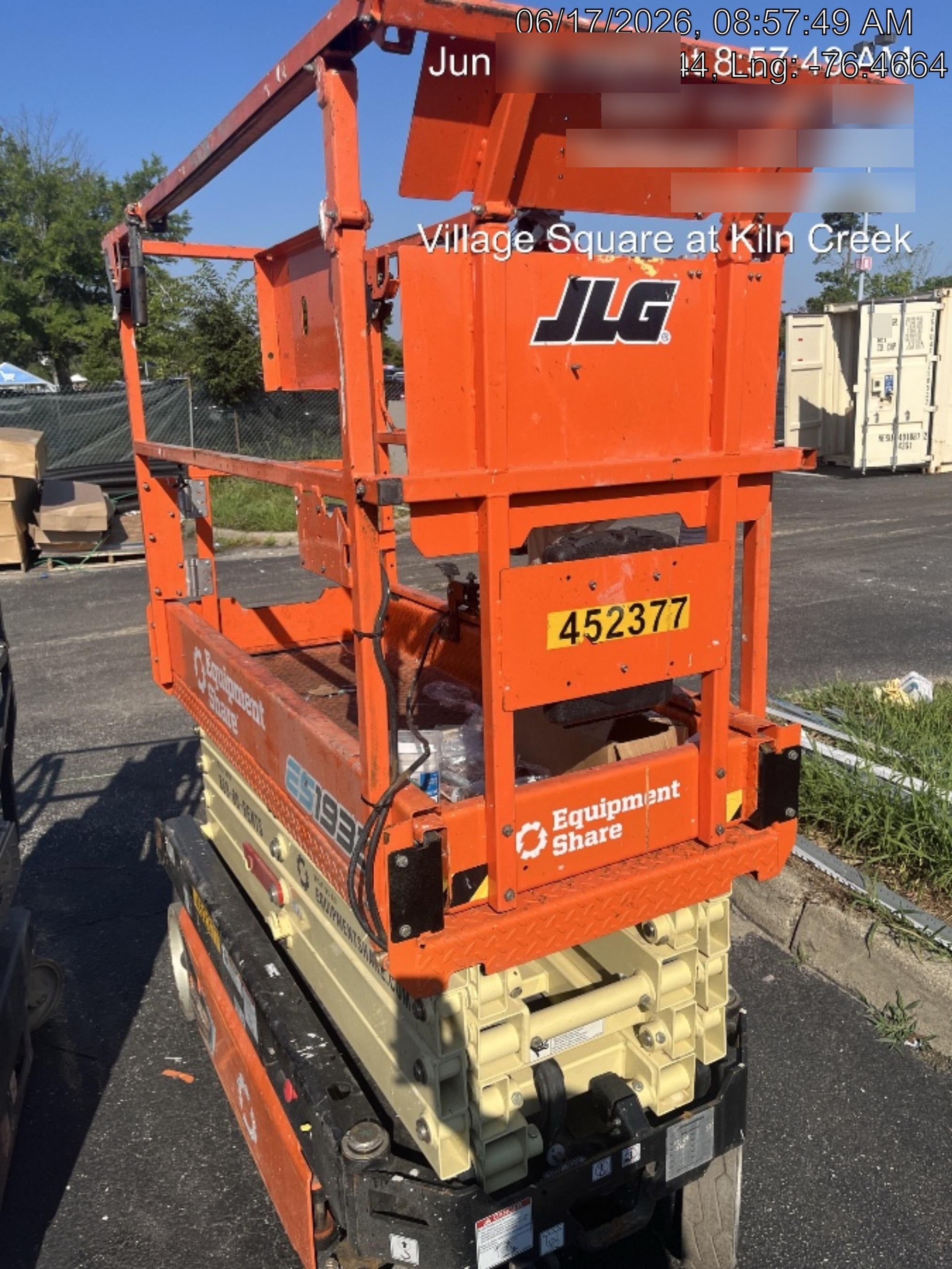 2024 JLG ES1932