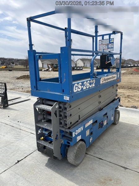 2023 GENIE GS-2632
