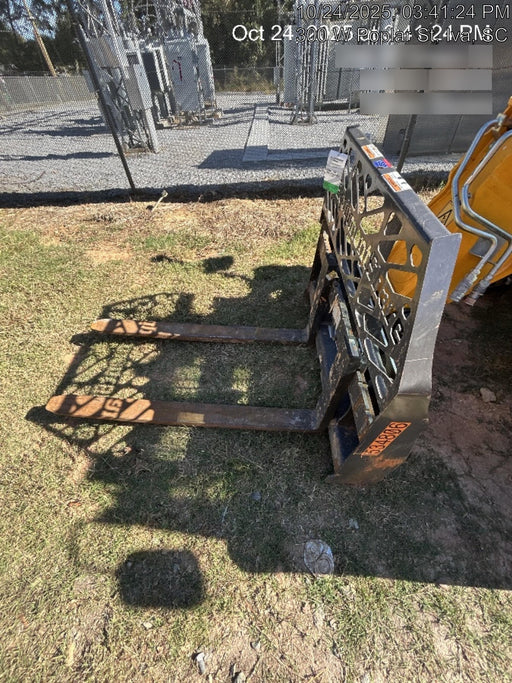 2025 PALADIN 48" Pallet Forks - Paladin