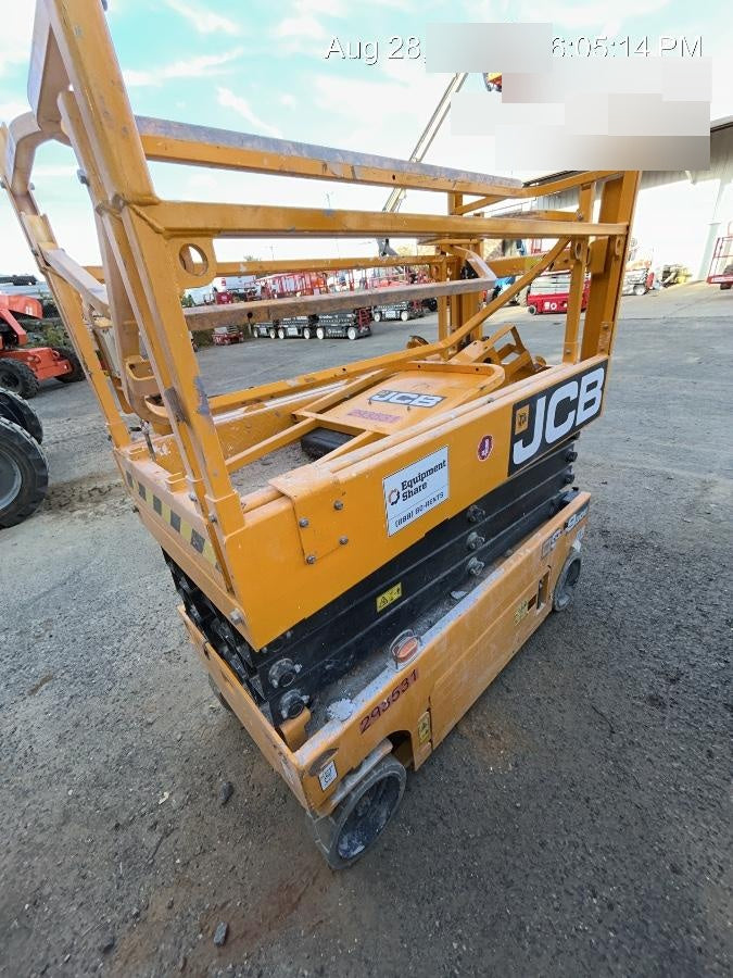 2023 JCB S1930E