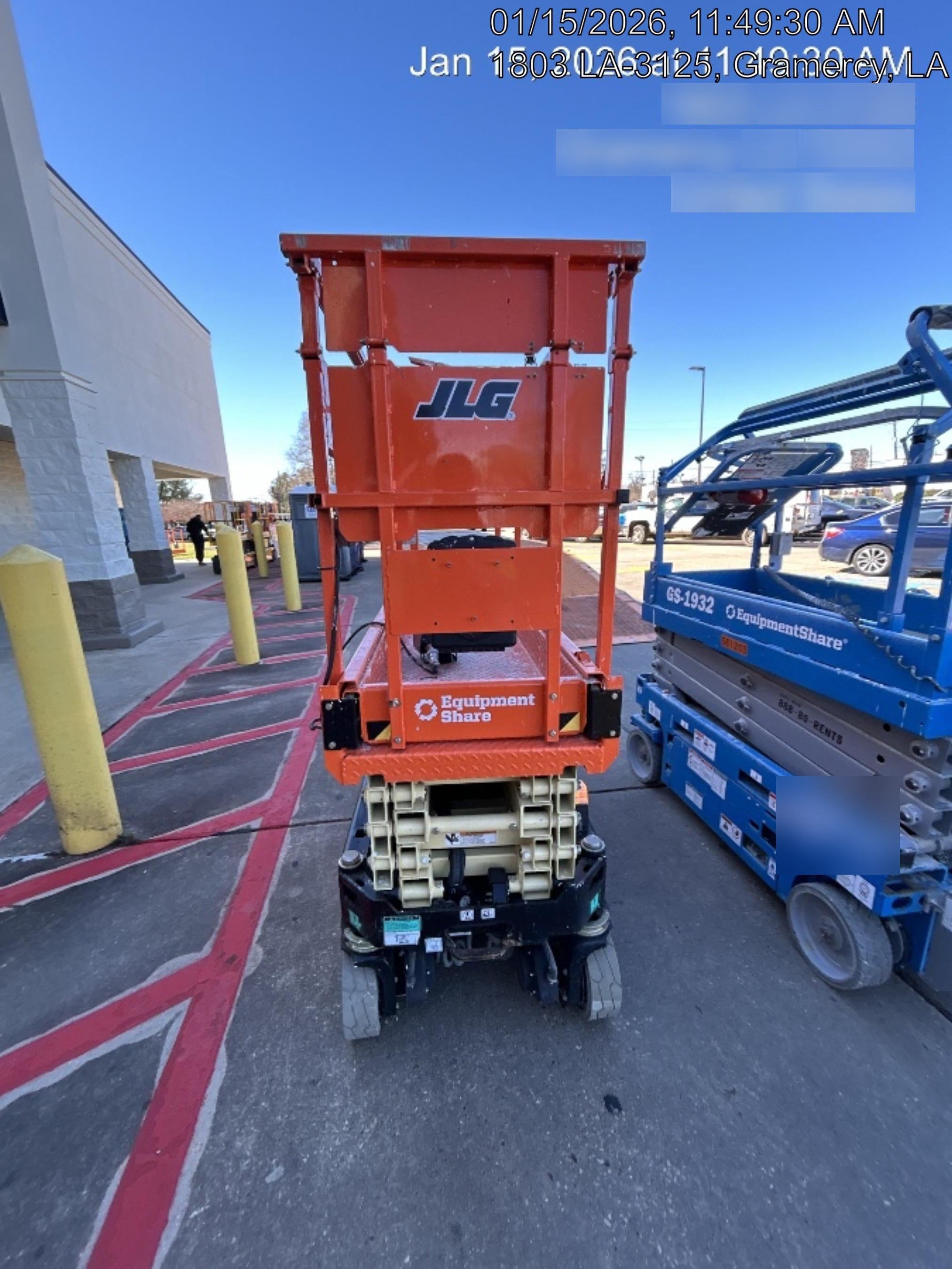 2024 JLG ES1932
