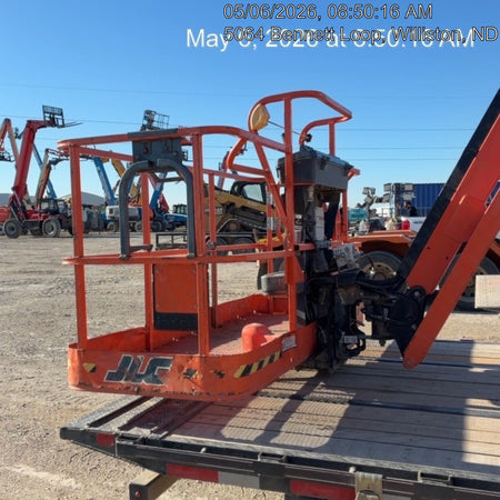 2023 JLG 660SJ