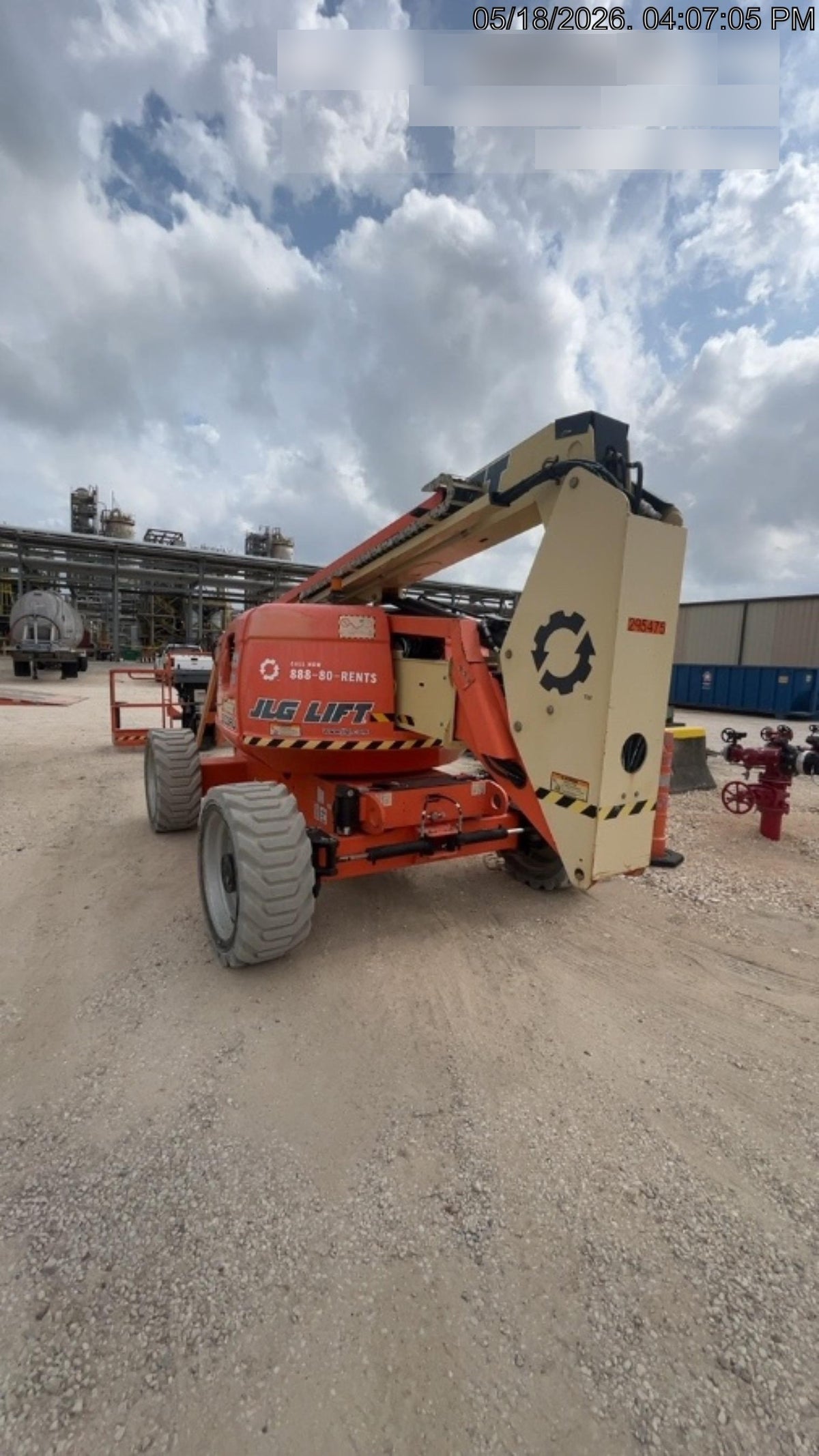2023 JLG 600AJ