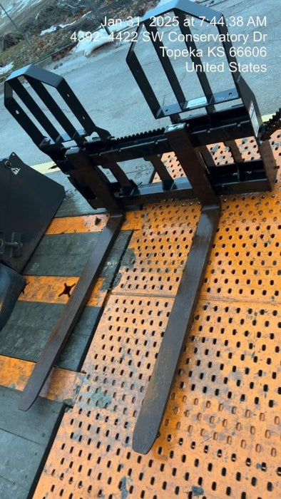 2022 PALADIN 48" Pallet Forks - Paladin