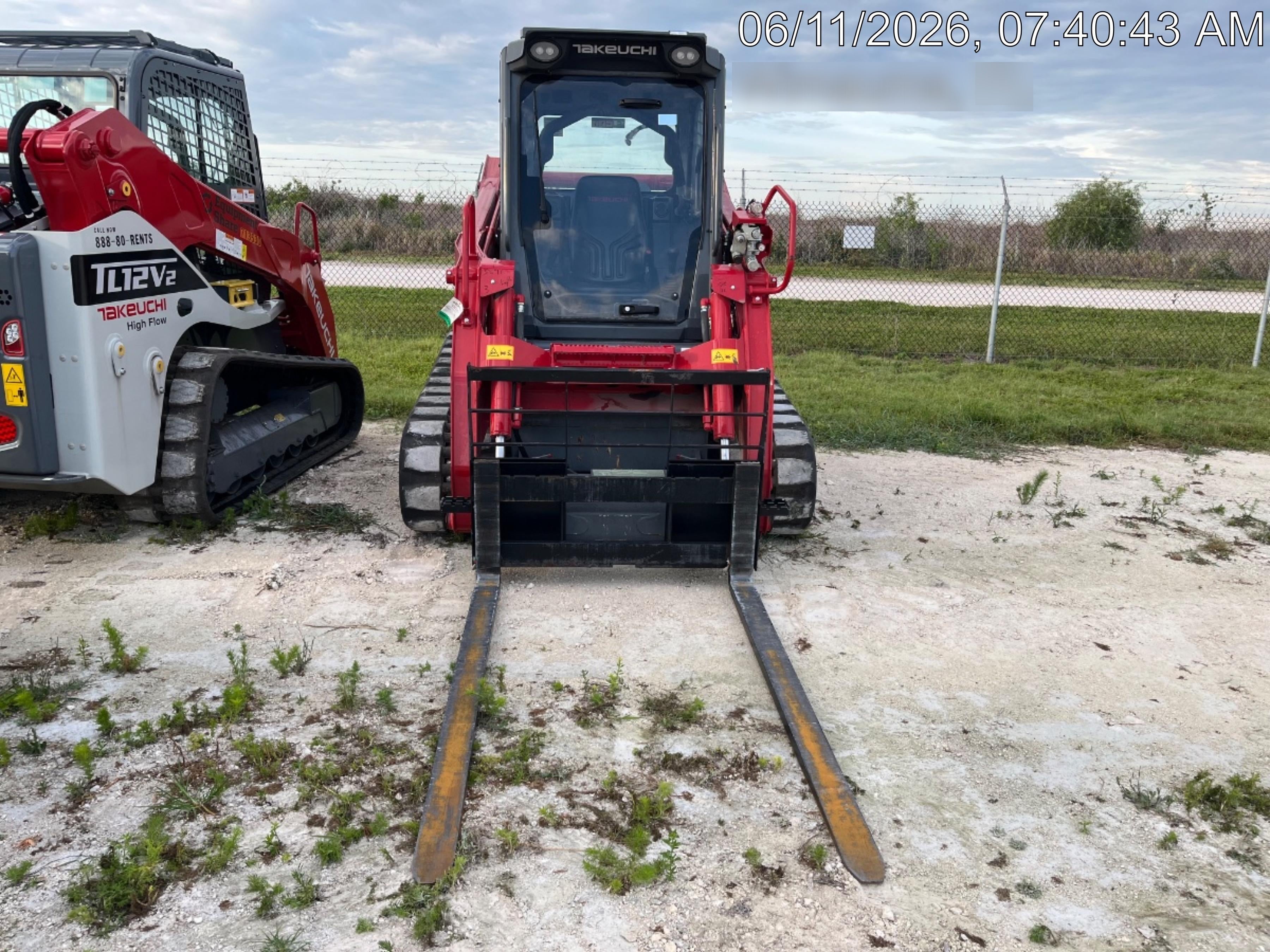 2025 TAKEUCHI TL12V2-CRHR