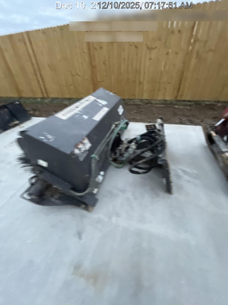2019 PALADIN Sweepster SB72
