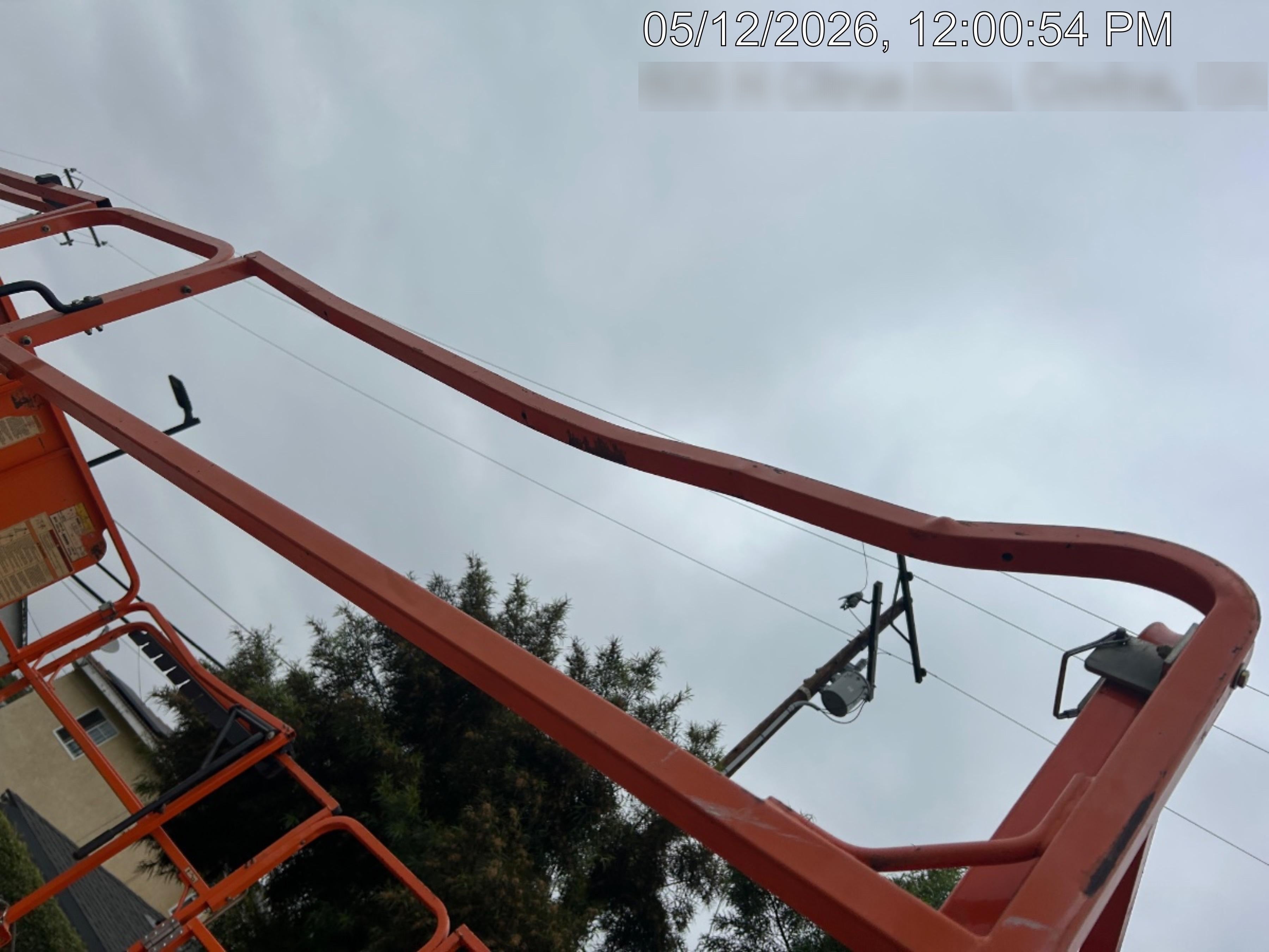 2021 JLG 330LRT