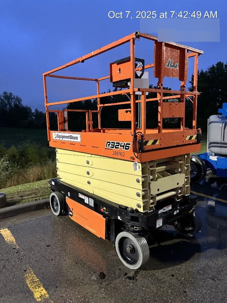 2022 JLG R3246