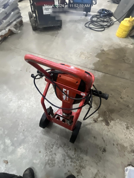 2021 HILTI TE 3000-AVR
