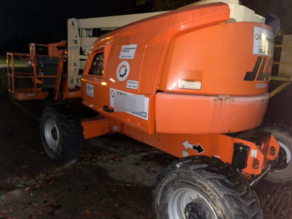 2019 JLG 450AJ