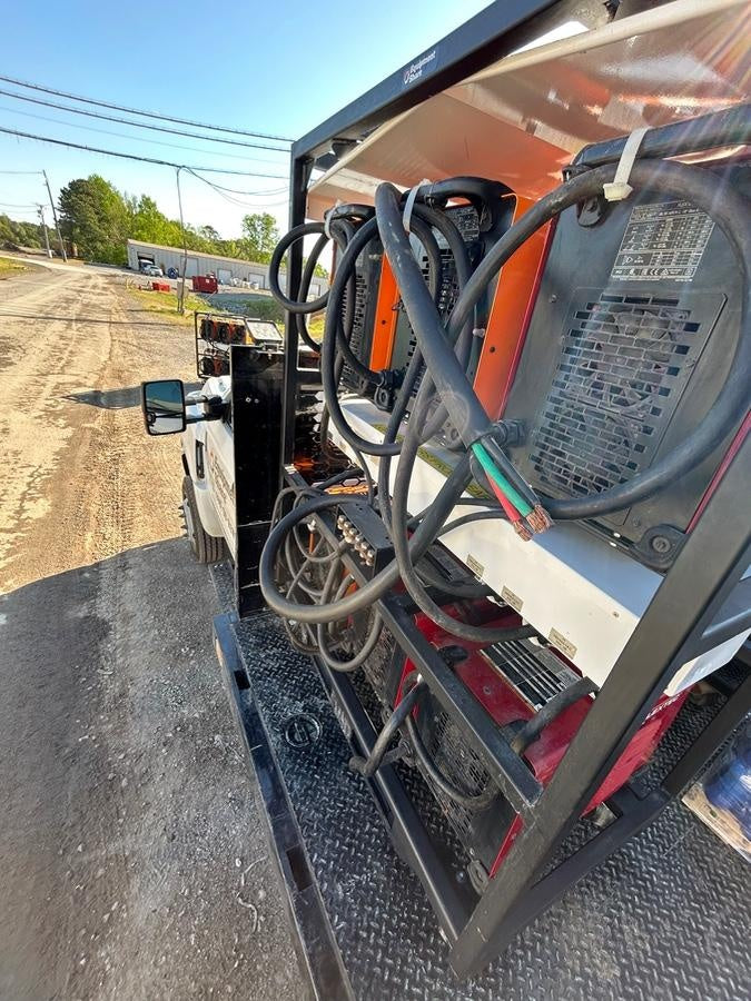 2021 MILLER ELECTRIC XMT 350