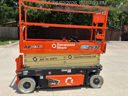 2023 JLG ES2632