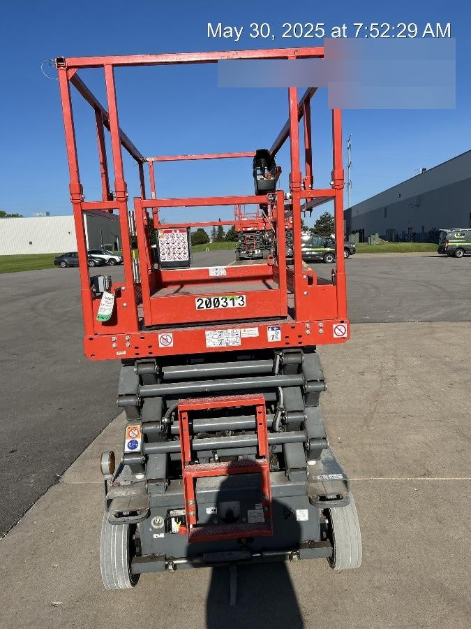 2021 SKYJACK SJ4732