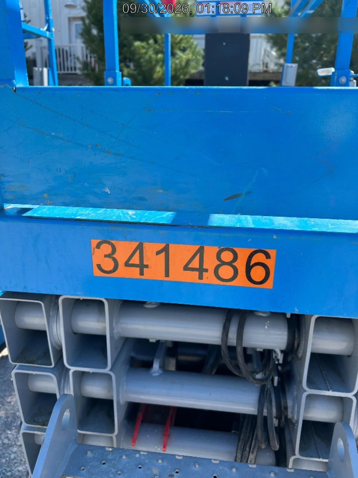 2023 GENIE GS-3232