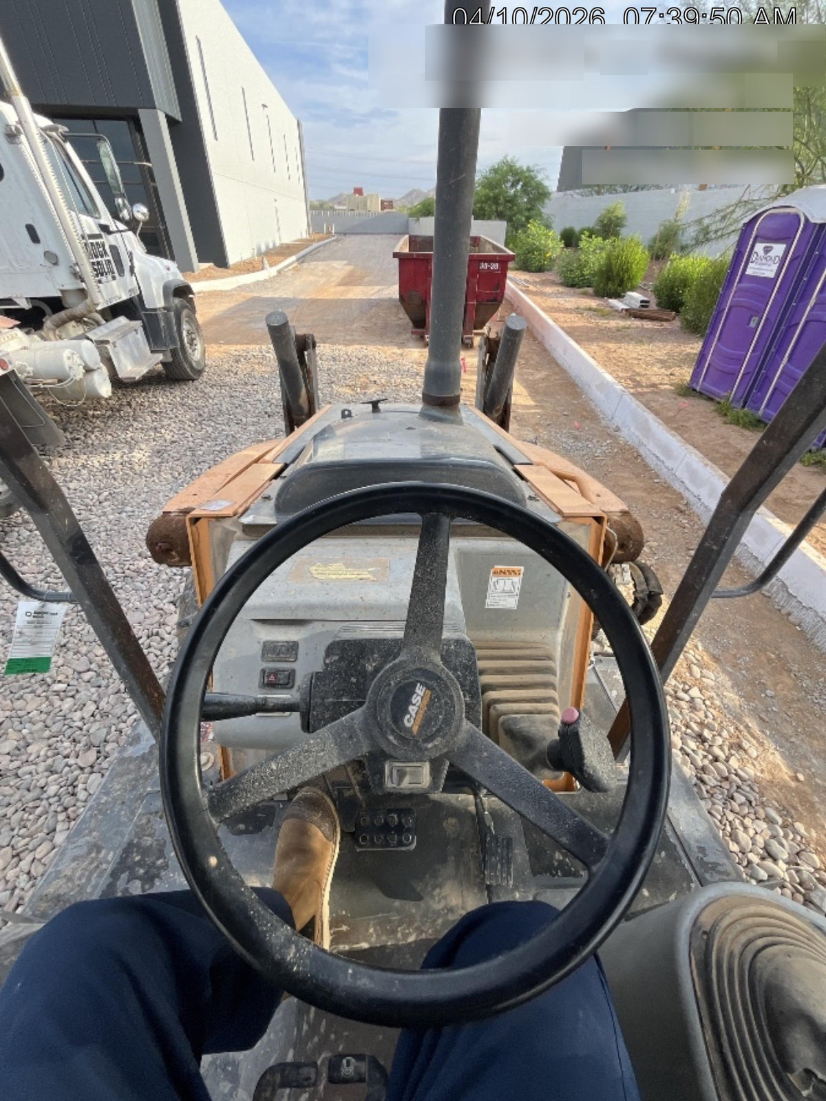 2019 CASE 570N EP