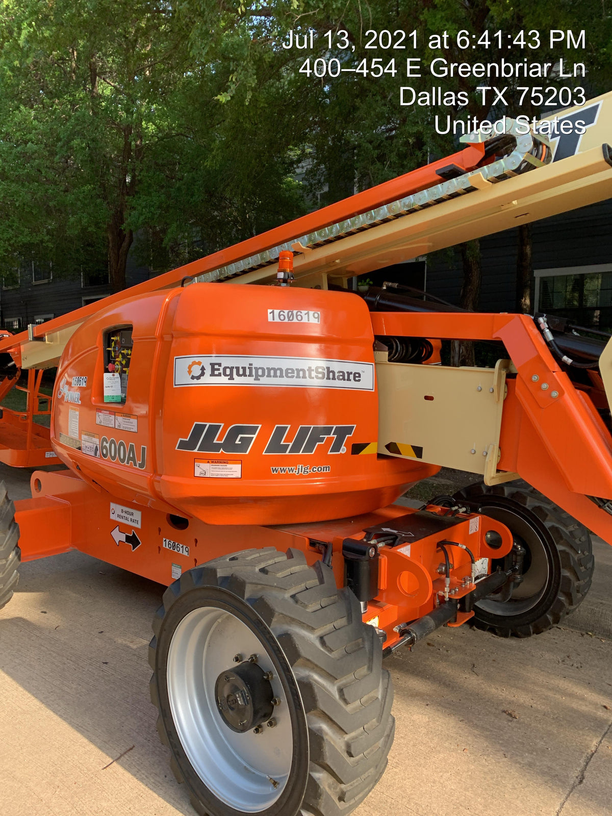 2021 JLG 600AJ