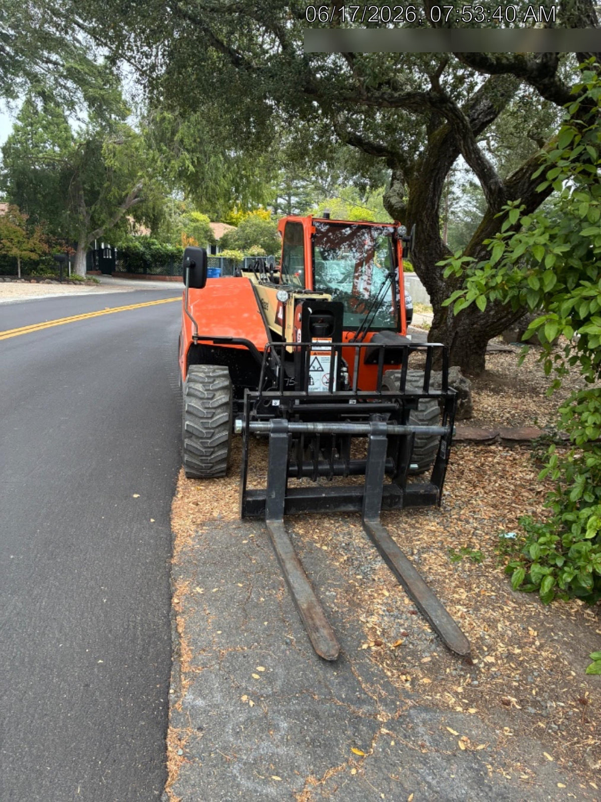 2025 JLG 519