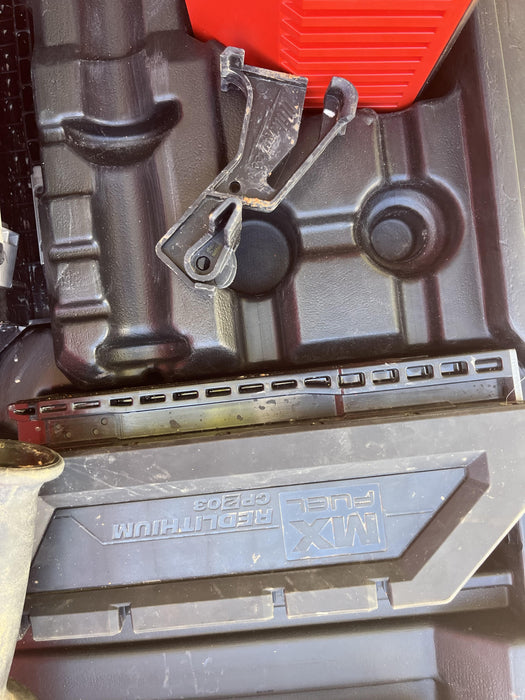 2022 MILWAUKEE MXF301-2CP