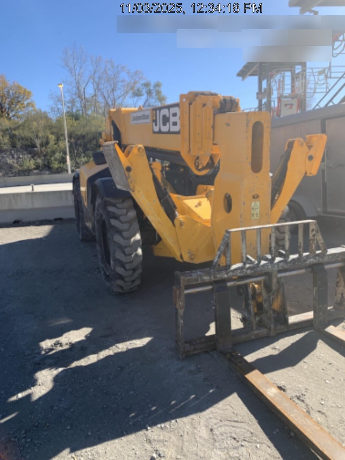 2020 JCB 510-56