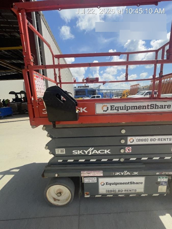 2021 SKYJACK SJ4732