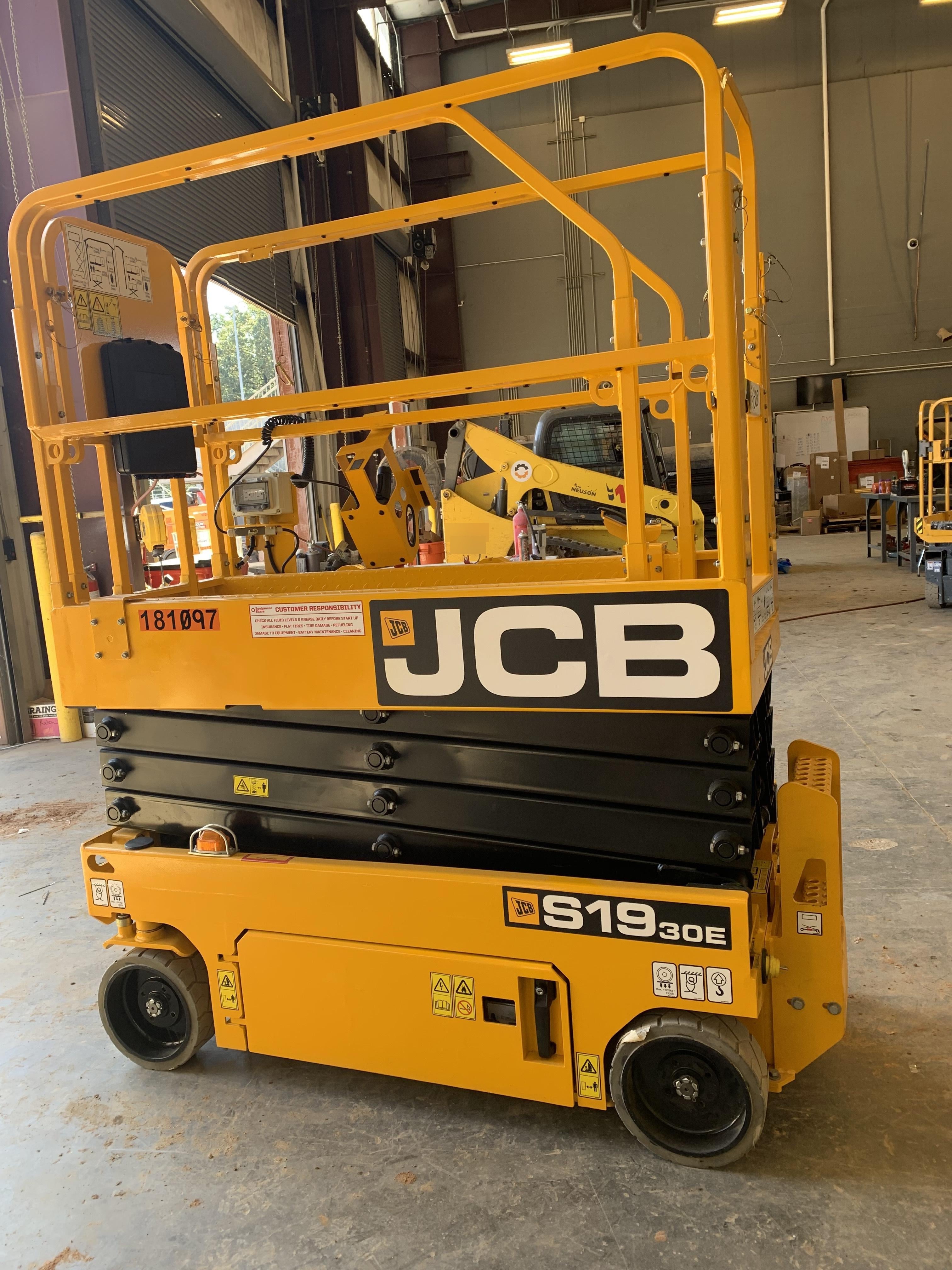 2021 JCB S1930E