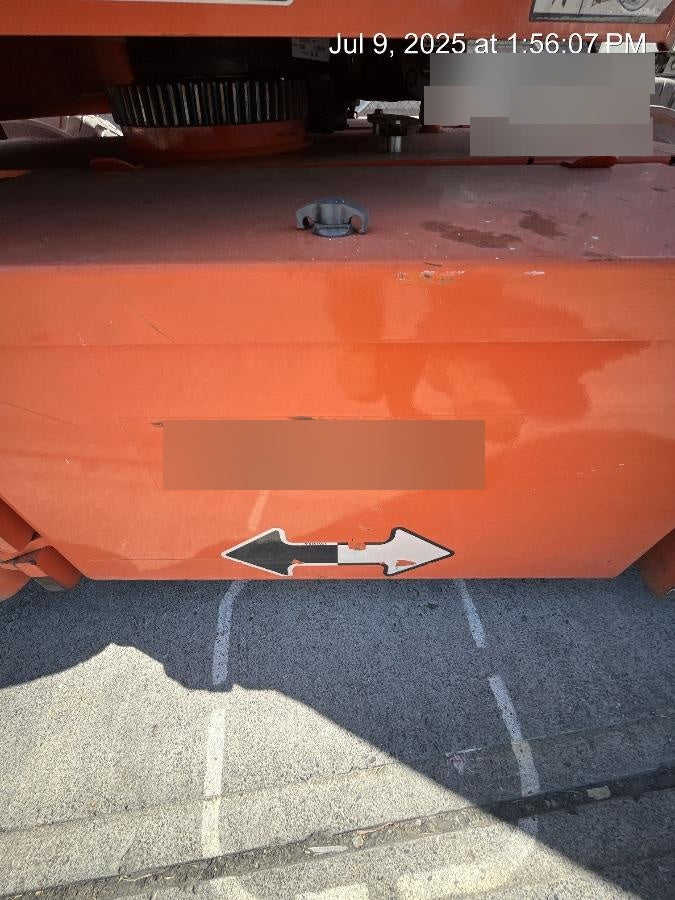 2019 JLG E300AJP