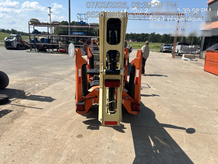 2022 JLG T350