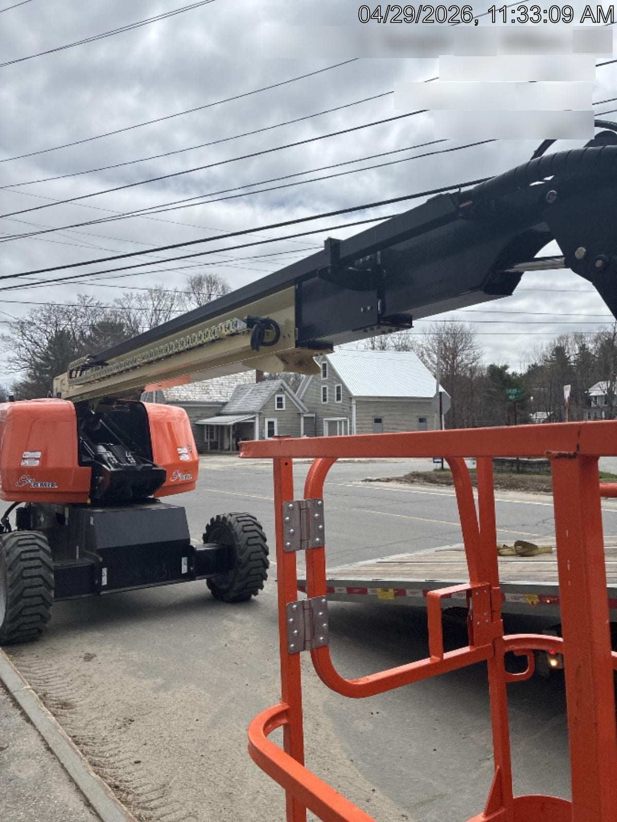 2025 JLG 660SJ
