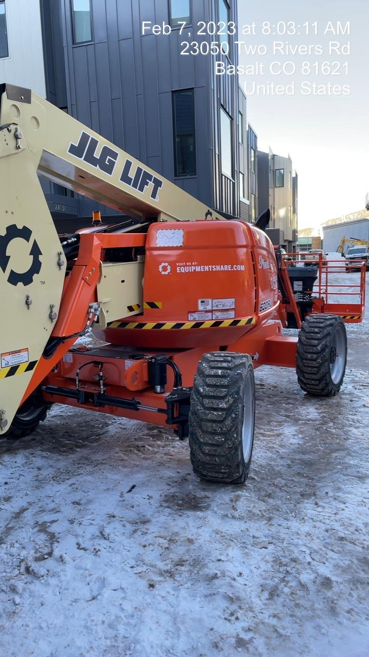 2022 JLG 600AJ