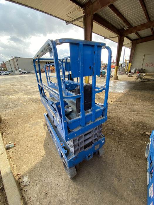 2019 Genie GS-1930 Fixed rails with chain Entry