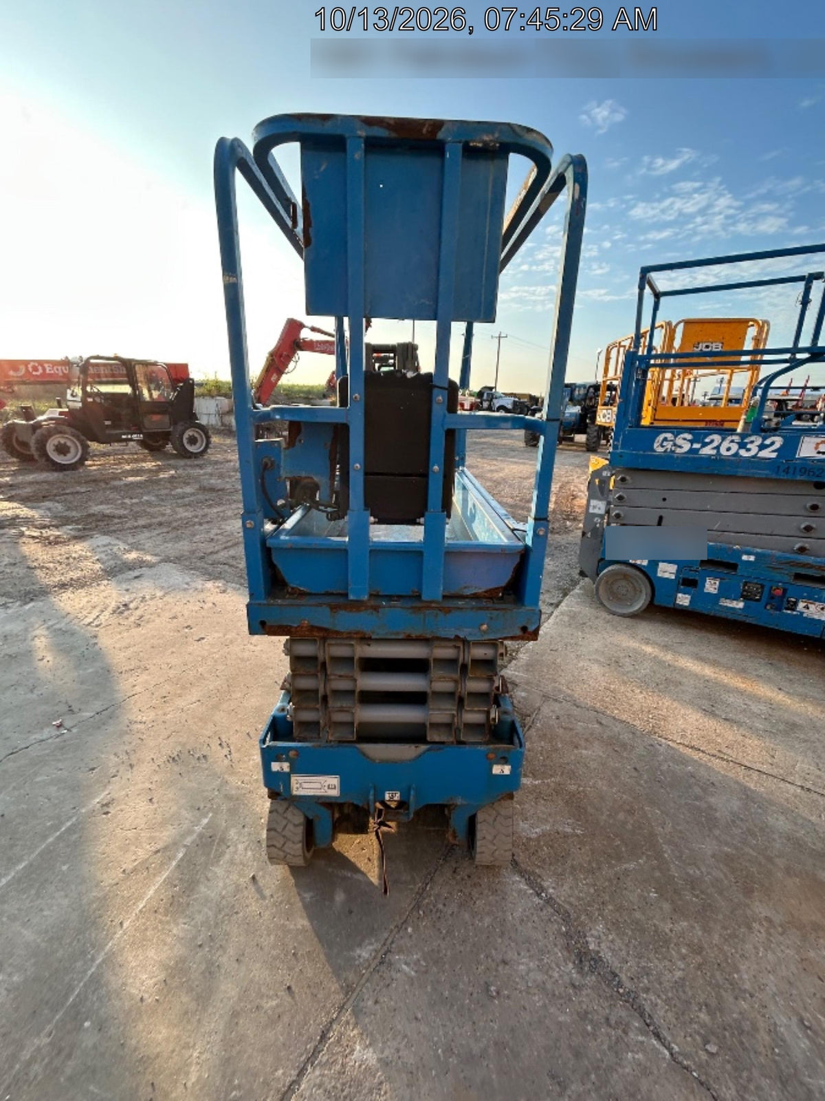 2019 Genie GS-1930 Fixed Rails with Chain Entry