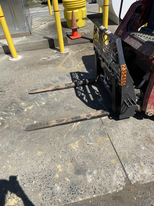 2022 PALADIN 48" Pallet Forks - Paladin