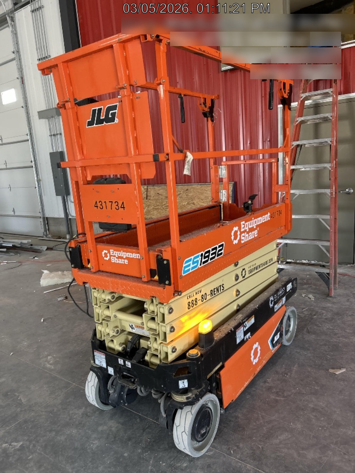 2024 JLG ES1932