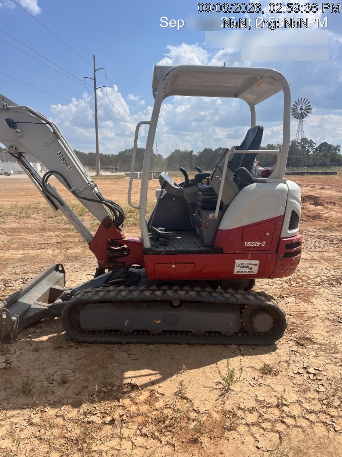 2023 TAKEUCHI TB235-2R