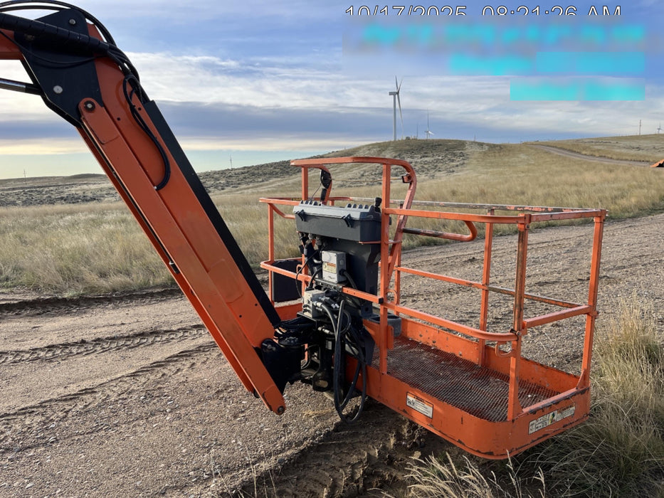 2020 JLG 660SJ