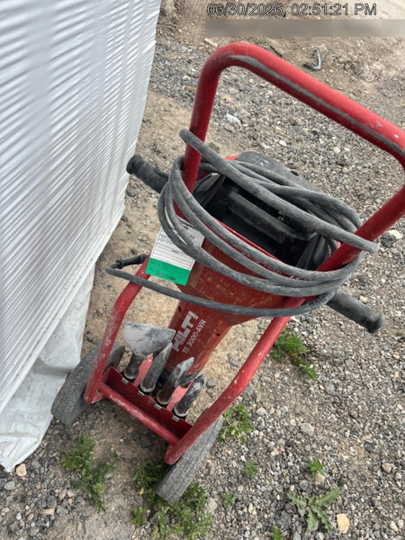 2023 HILTI TE 3000-AVR