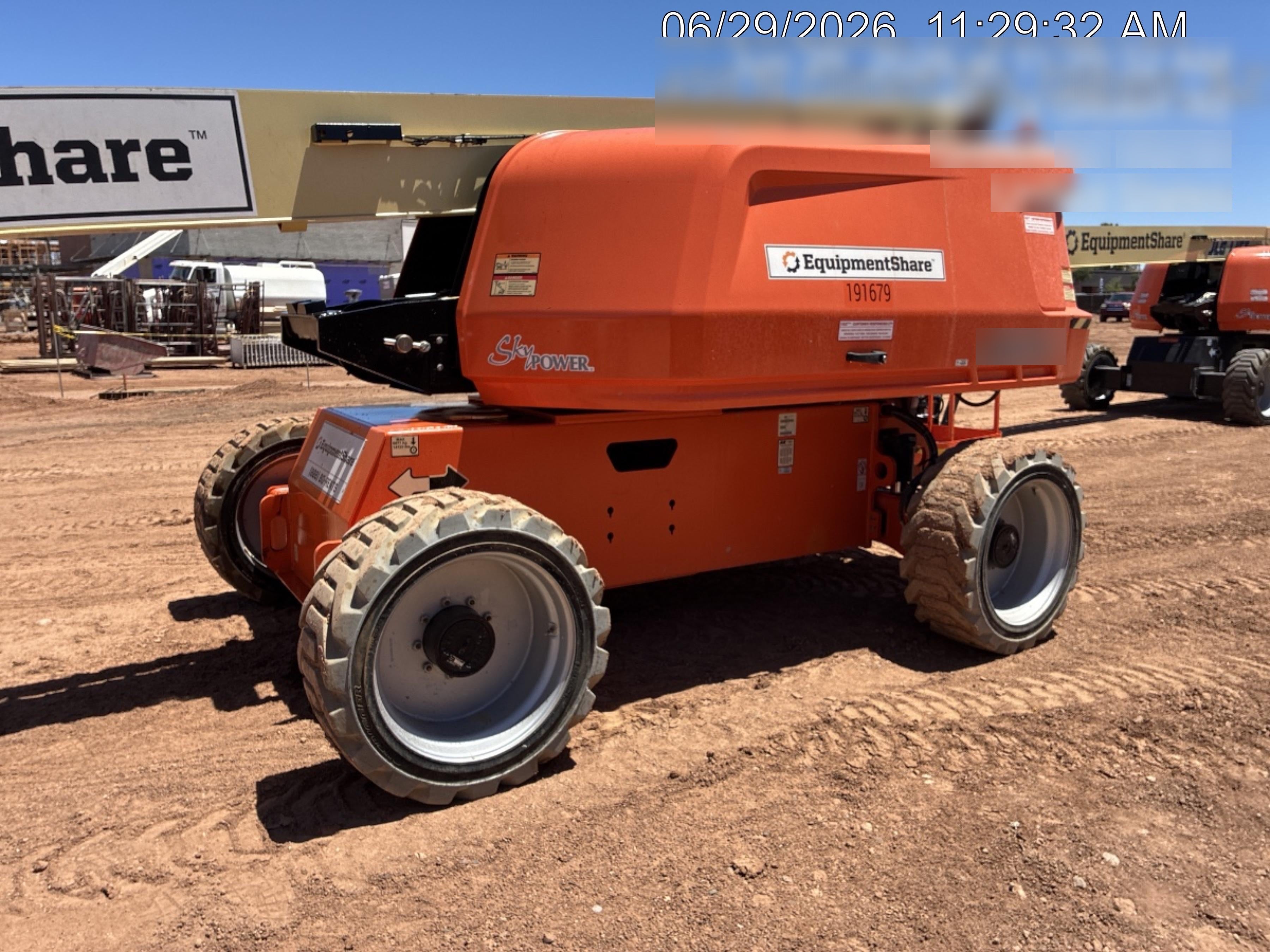 2021 JLG 660SJ