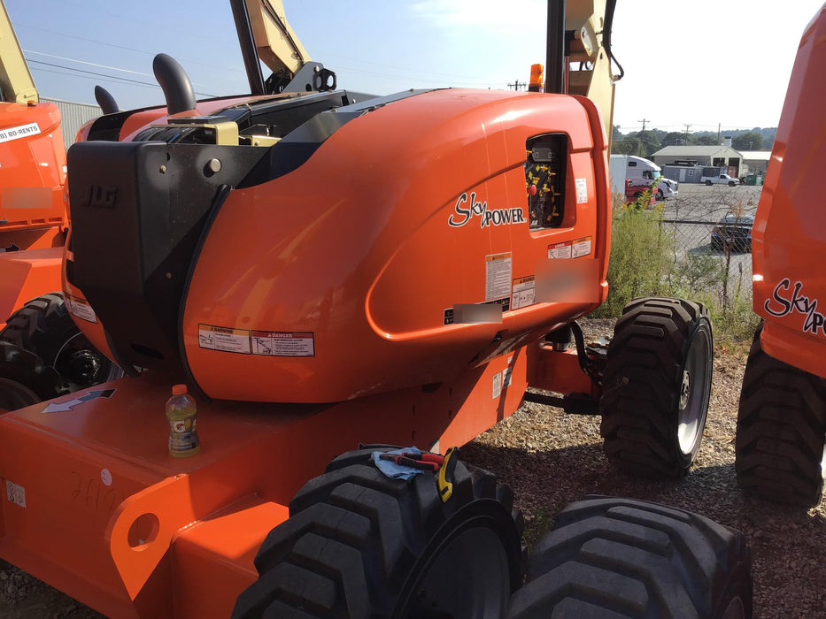 2019 JLG 600AJ