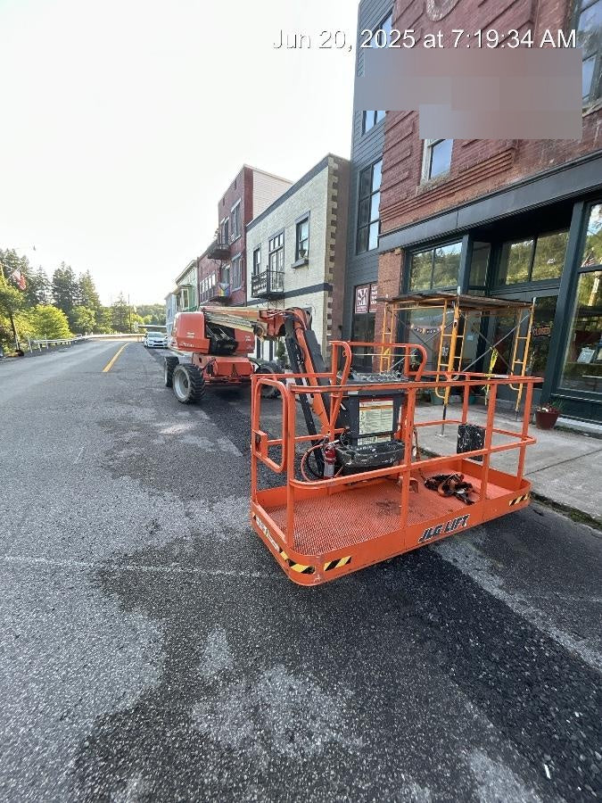 2021 JLG 660SJ