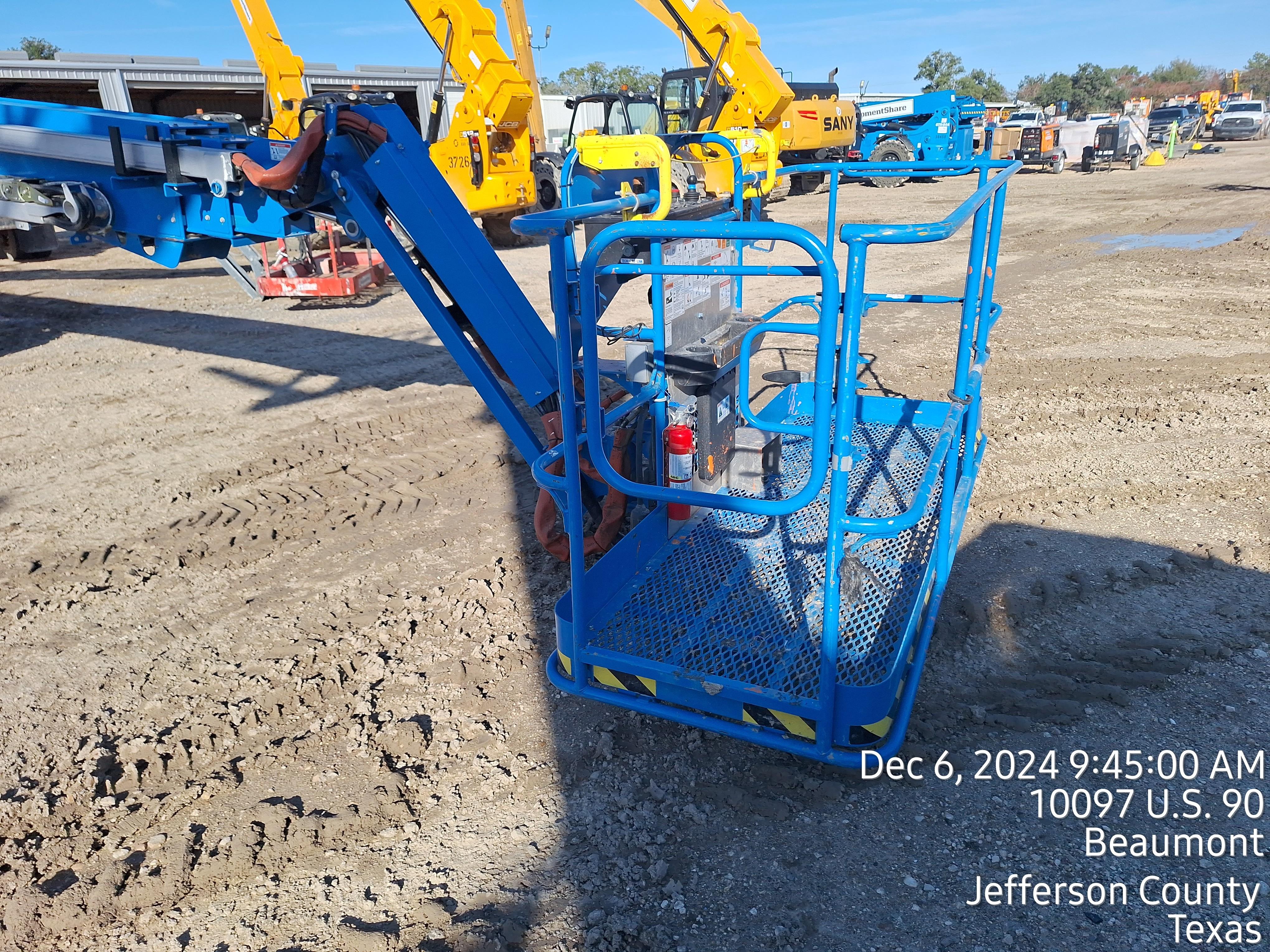 2024 GENIE S-85 XC