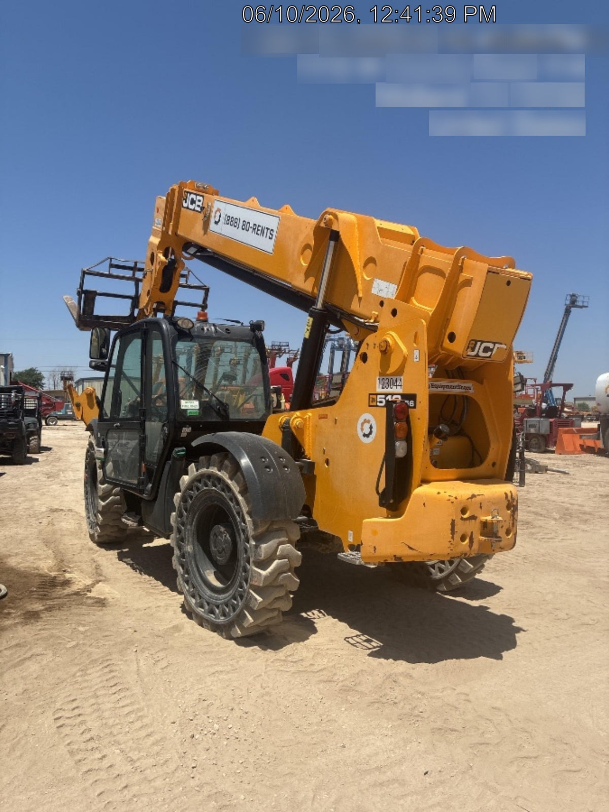 2021 JCB 512-56