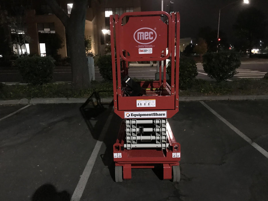 2020 MEC 1330SE Solid NM Tires, Steel Swing out Doors, LCS, Beacon, 900W Inverter