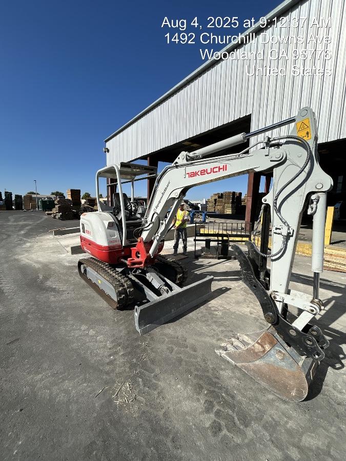 2025 TAKEUCHI TB235-2R