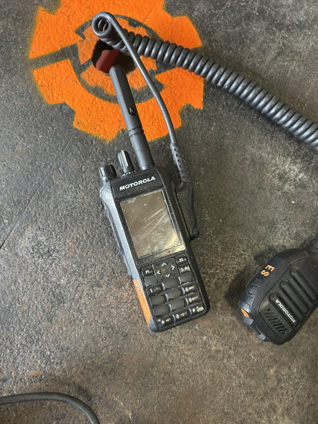 2023 MOTOROLA R7 DISPLAY