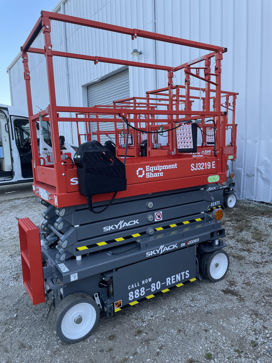 2024 SKYJACK SJ3219E